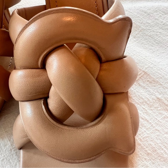 Coach Kellie Learher Sandal Pump - Picture 2 of 11